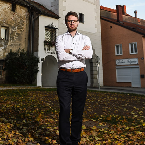Dr. Lorenz Kirschner, Rechtsanwalt für Waffenrecht